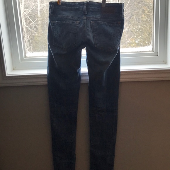 Mavi Jeans! - Picture 4 of 5
